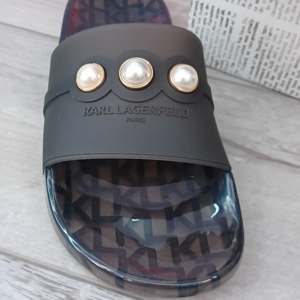 Karl Lagerfeld Slides NWOT